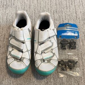 Shimano Cycling Cleats in White and Teal